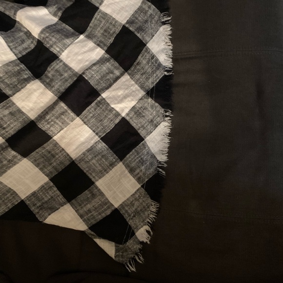 Black and White Checkered Sundress - Picture 7 of 9